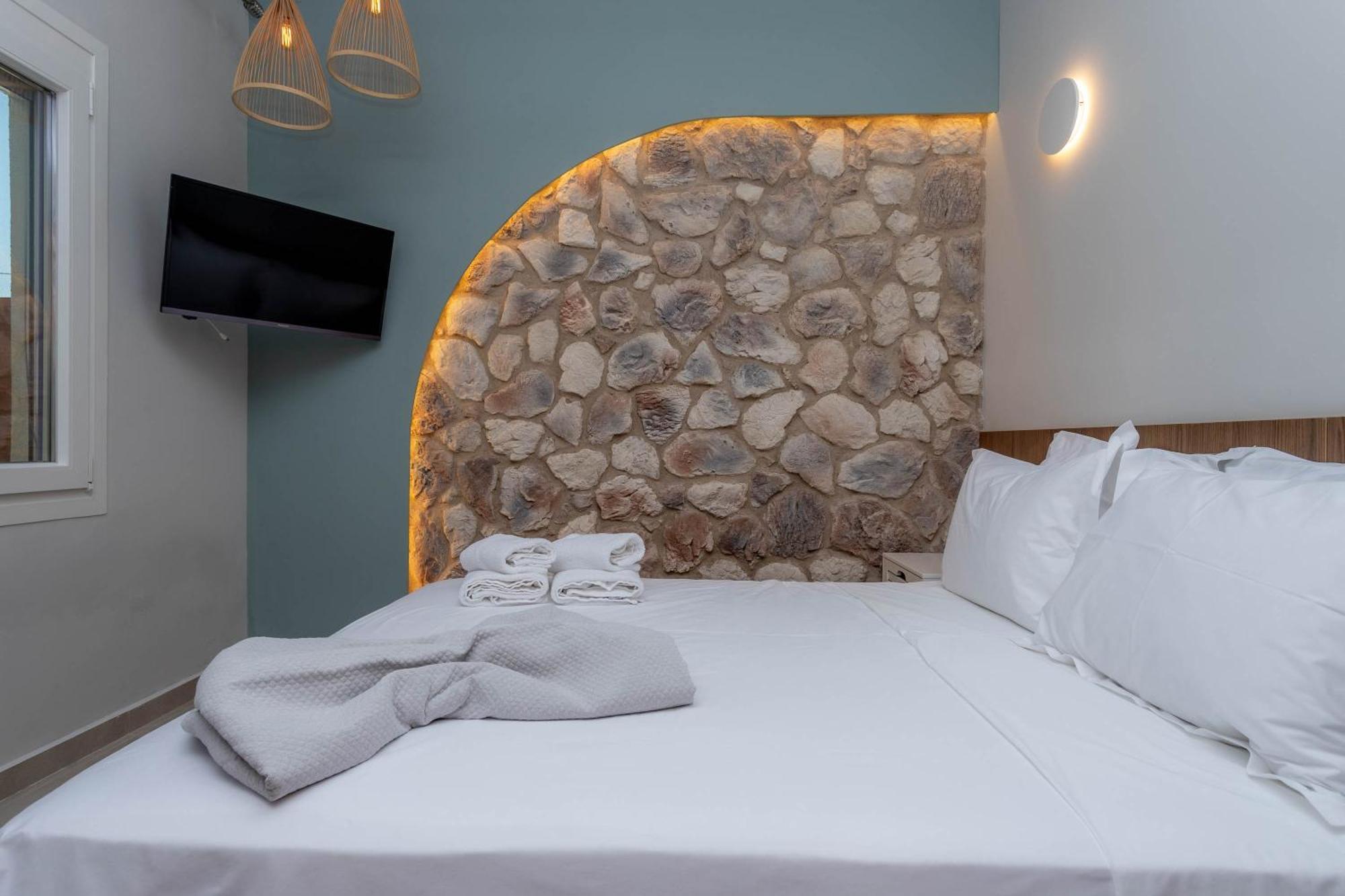 Pteleo Apartments Pteleós Екстериор снимка