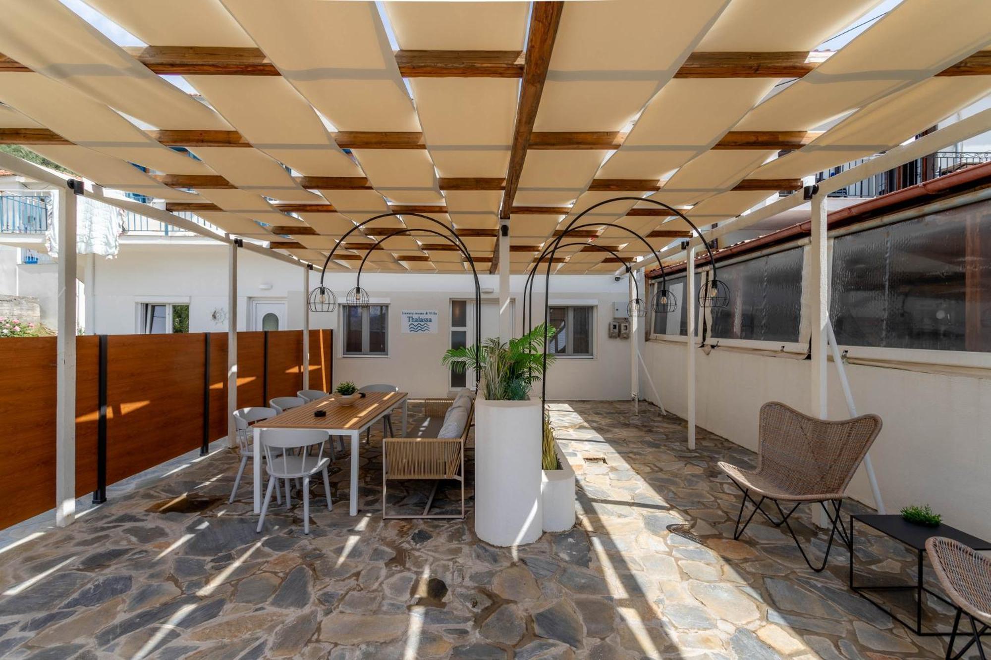 Pteleo Apartments Pteleós Екстериор снимка
