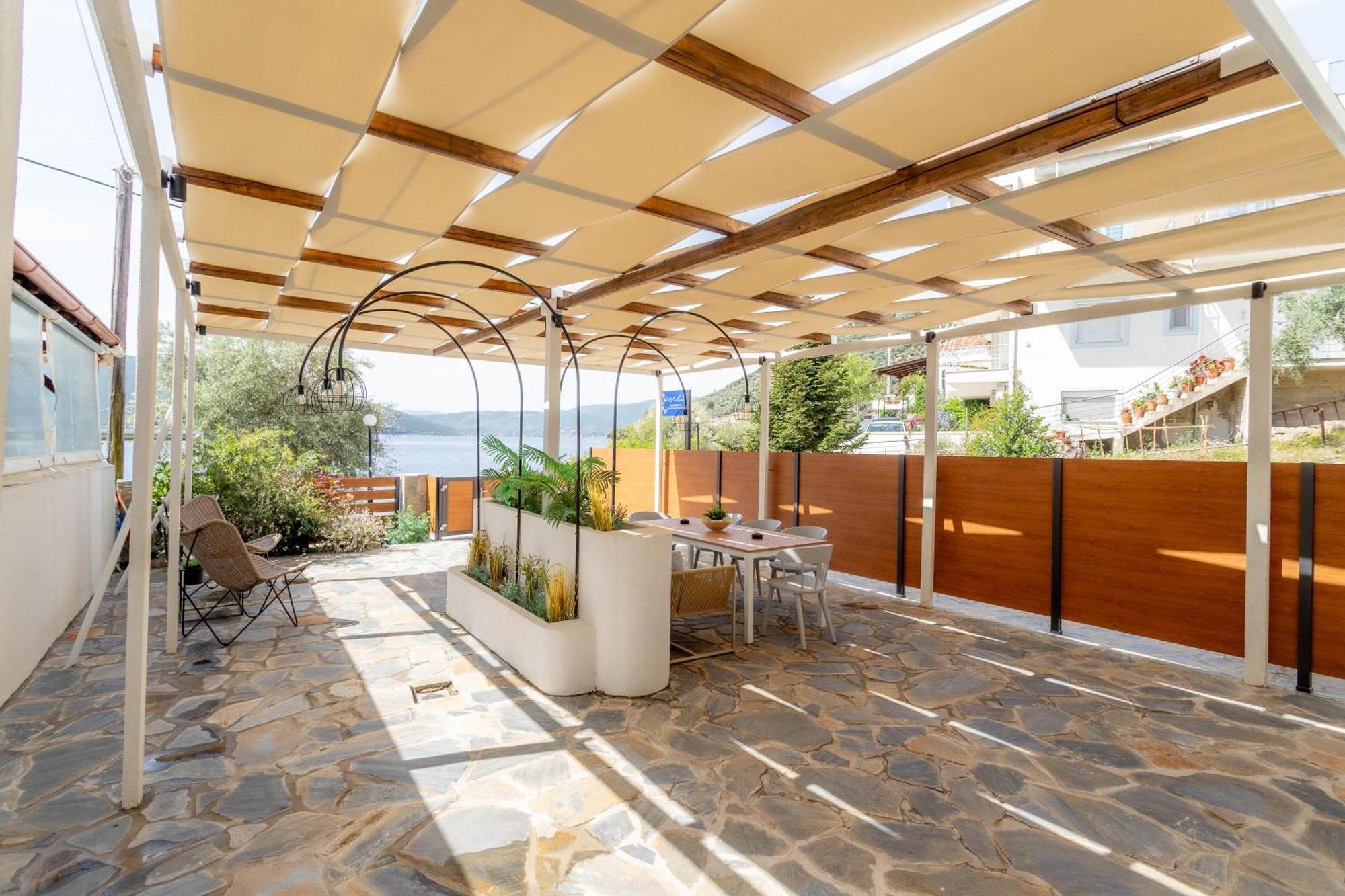 Pteleo Apartments Pteleós Екстериор снимка