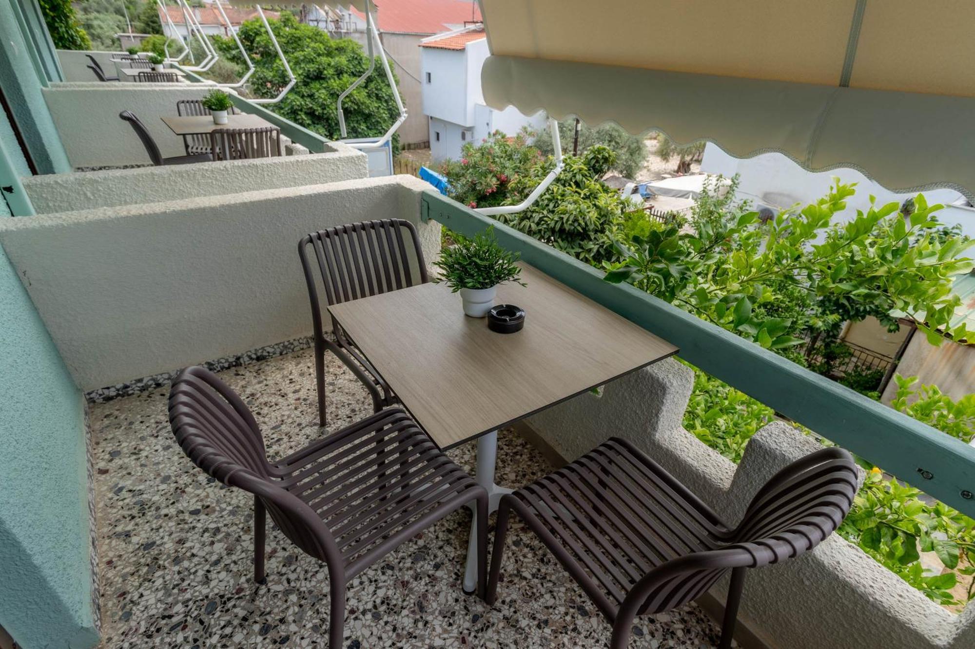 Pteleo Apartments Pteleós Екстериор снимка