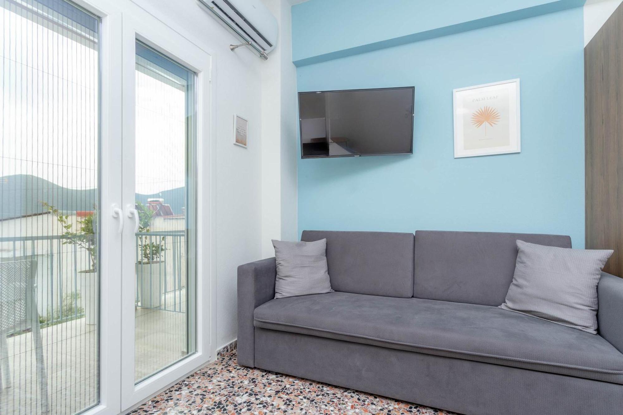 Pteleo Apartments Pteleós Екстериор снимка